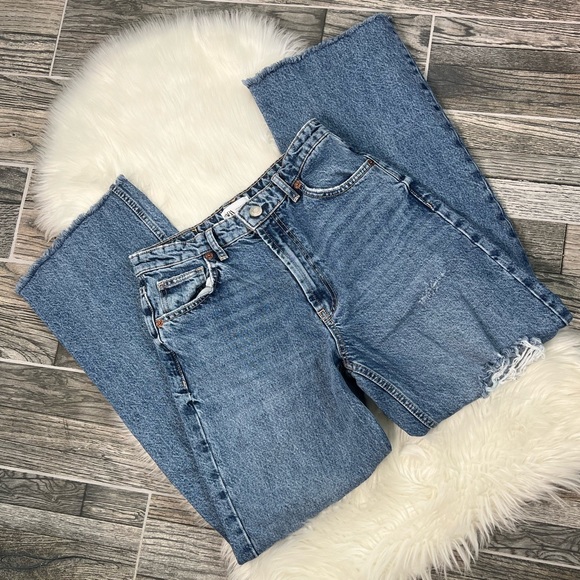 Zara High Waist Full Length Wide Leg Jeans - Picture 4 of 10